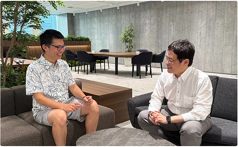 本インタビューに回答する社員