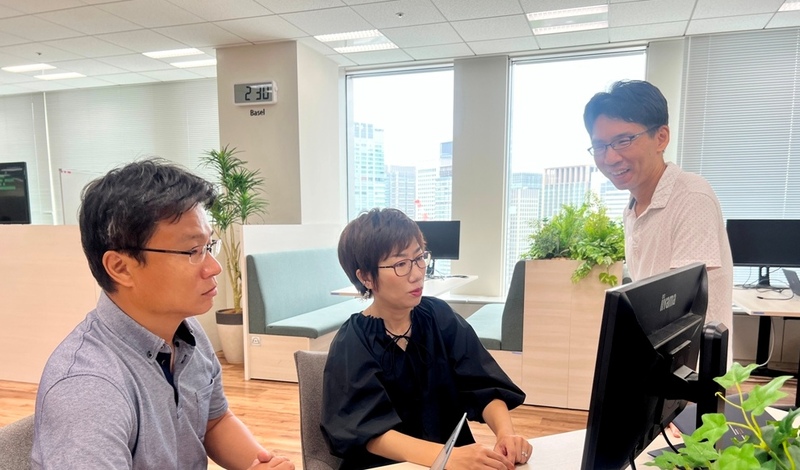 本インタビューに回答する社員