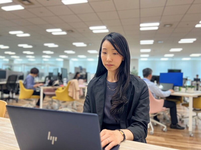 本インタビューに回答する社員