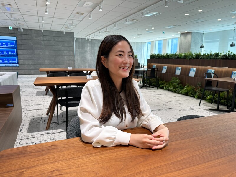 本インタビューに回答する社員