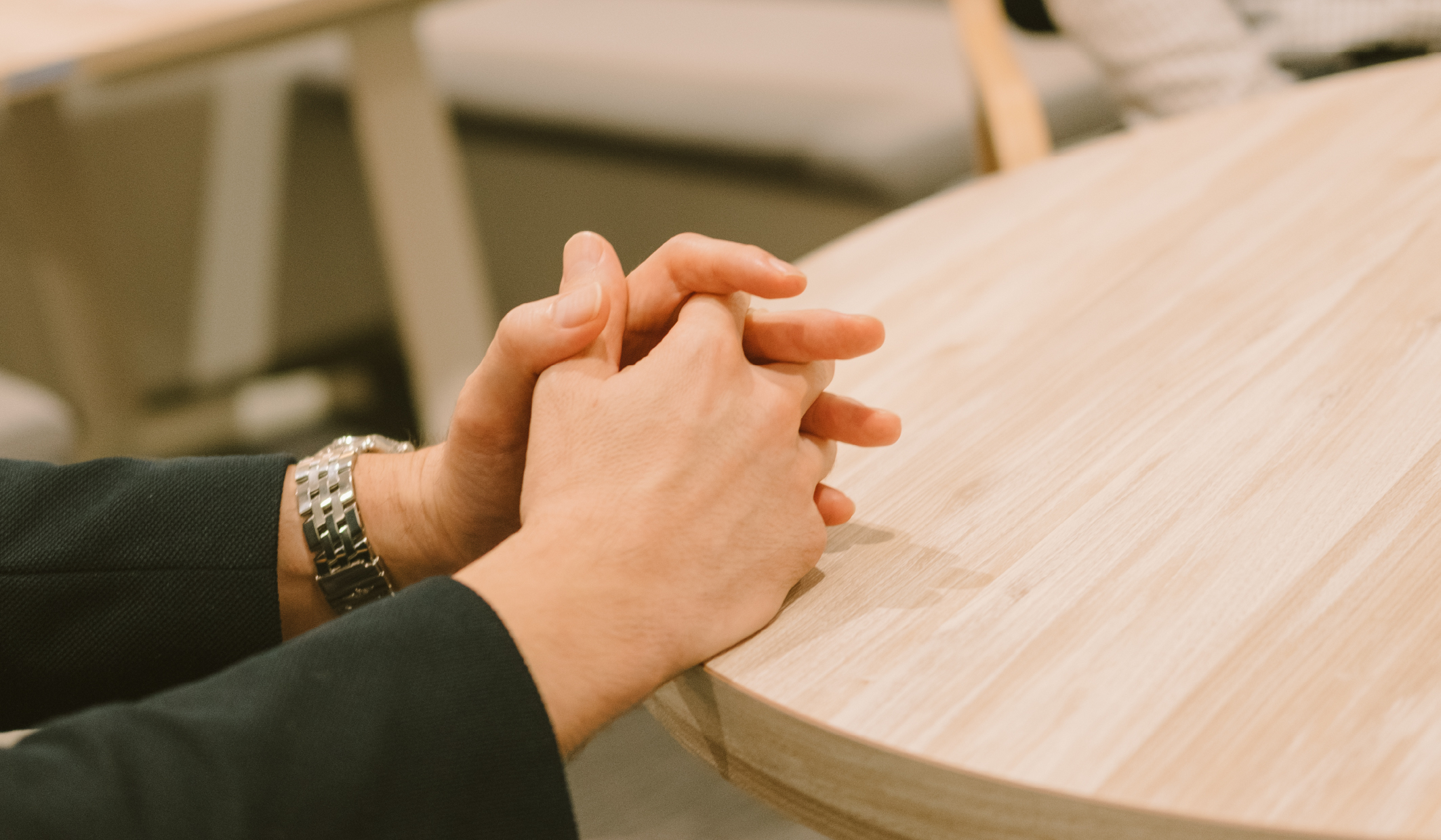 本インタビューに回答する社員